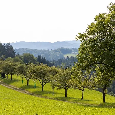 Urkraeuterwagen ליוצכאך